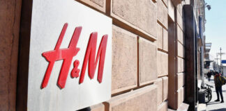 Товары H&M стали продавать на Wildberries