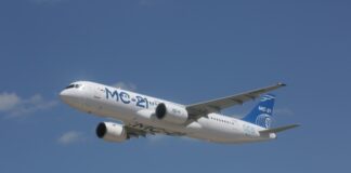 Росавиация одобрила самолет МС-21 с российскими двигателями и крылом