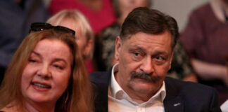 В российских театрах начались проверки после увольнения Назарова из МХТ