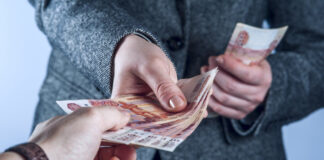 Эксперт объяснил, как можно оказаться в тюрьме, дав деньги в долг