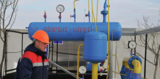 СМИ: Киев настаивает на сохранении транзита российского газа через Украину