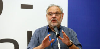 Экономист: экспорт зерна из России сильно влияет на гумситуацию в мире