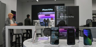 В МТС озвучили цену предзаказа нового IPhone 15