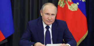 Путин открыл мост через реку Свирь