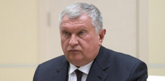 Сечин сообщил о плане углубить сотрудничество с КНР по цепочке в энергетике
