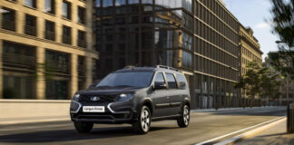 Стала известна дата начала серийного выпуска электрической Lada Largus