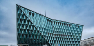 HPL-панели в урбанистическом ландшафте: сочетание эстетики и акустики